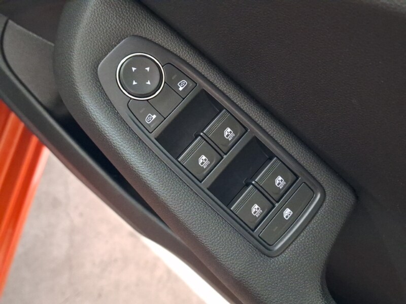 Used Renault Clio 2023 for sale - 77761242: Photo 12