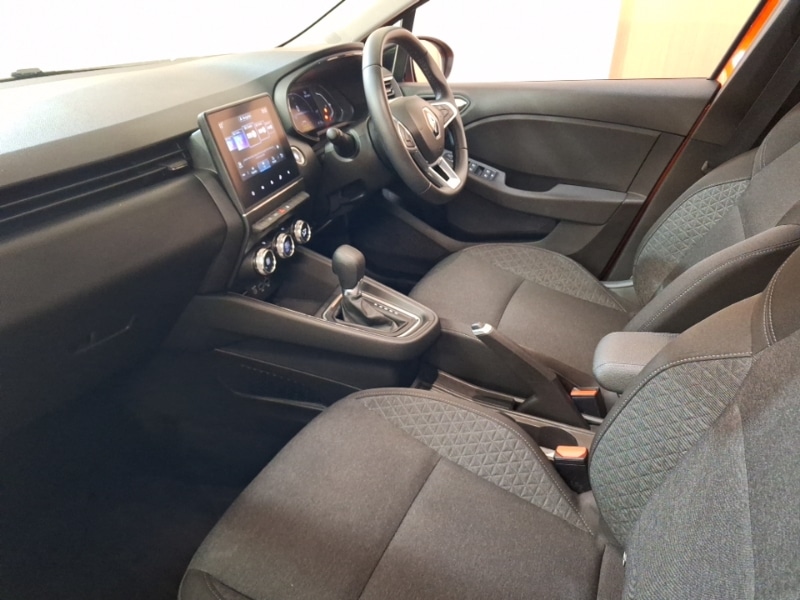 Used Renault Clio 2023 for sale - 77761242: Photo 5