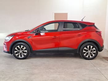 Used Renault Captur 2023 for sale - 79857697: Photo