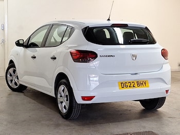 Used Dacia Sandero 2022 for sale - 78567782: Photo