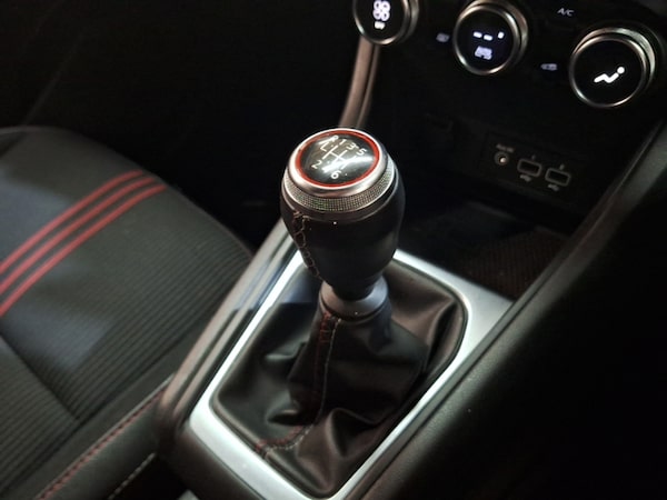 Used Renault Captur 2022 for sale - 75576514: Photo 17