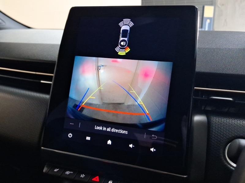 Used Renault Clio 2021 for sale - 76907207: Photo 13