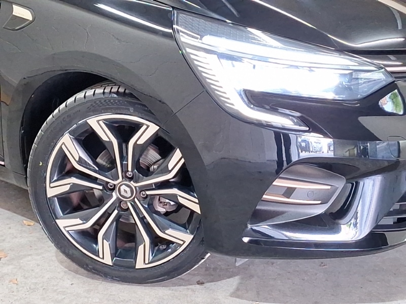 Used Renault Clio 2021 for sale - 76907207: Photo 9