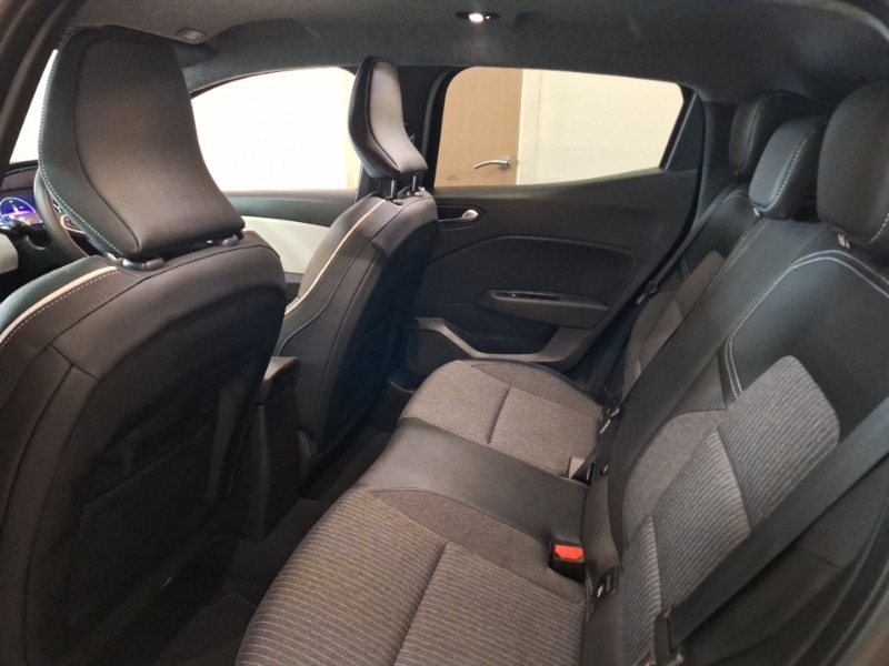 Used Renault Clio 2023 for sale - 78033118: Photo 6