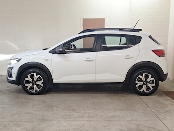 Used Dacia Sandero Stepway 2023 for sale - 78747440: Photo