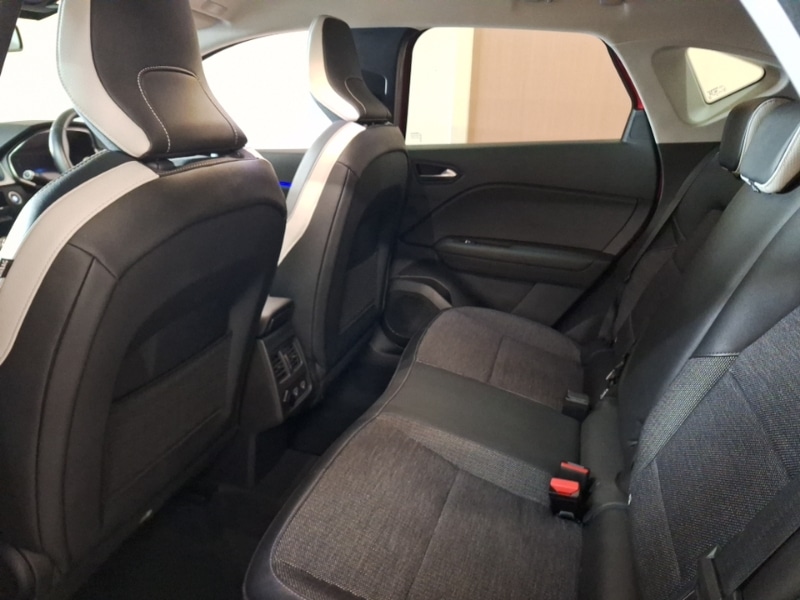 Used Renault Captur 2021 for sale - 77838008: Photo 6