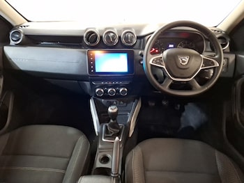 Used Dacia Duster 2021 for sale - 76135290: Photo