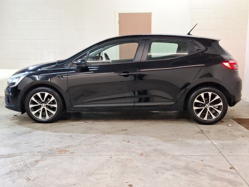 Used Renault Clio 2021 for sale - 76974853: Photo 4