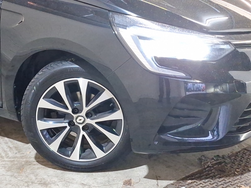 Used Renault Clio 2021 for sale - 76974853: Photo 9