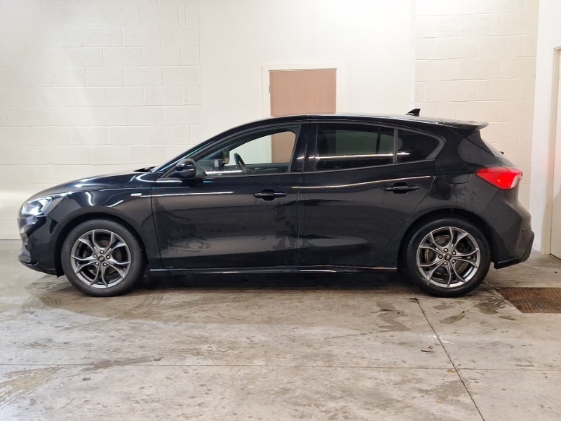 Used Ford Focus 2021 for sale - 77169132: Photo 4