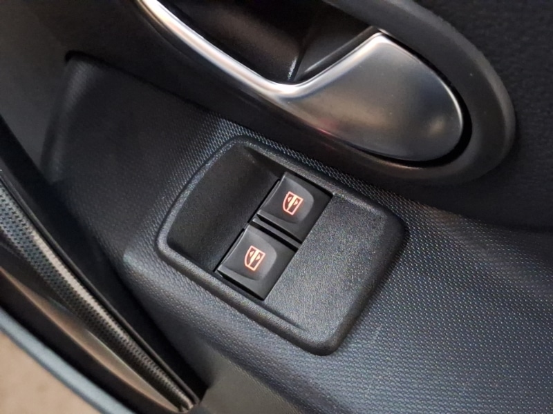 Used Dacia Sandero Stepway 2019 for sale - 77318819: Photo 12