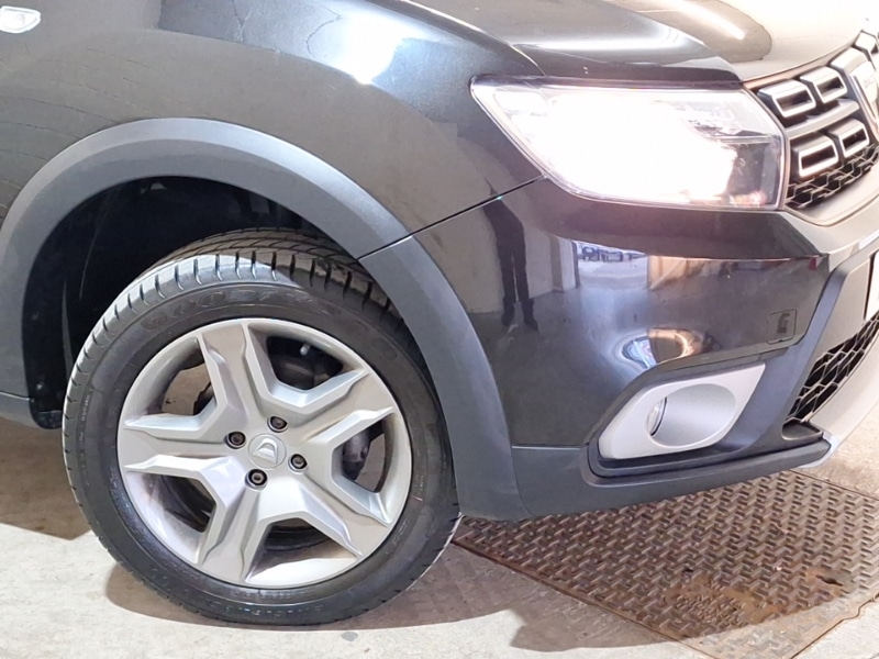 Used Dacia Sandero Stepway 2019 for sale - 77318819: Photo 9