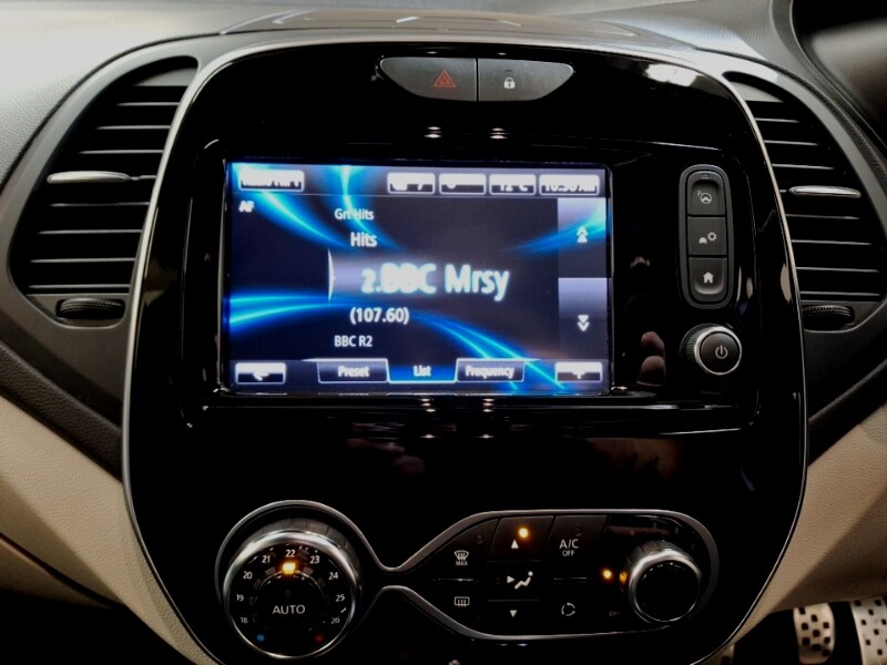 Used Renault Captur 2018 for sale - 76543426: Photo 12