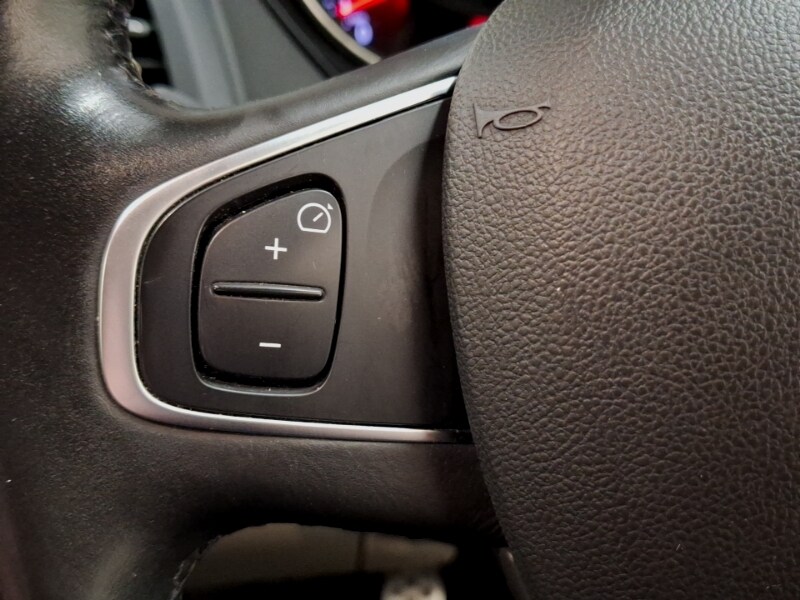 Used Renault Captur 2018 for sale - 76543426: Photo 14