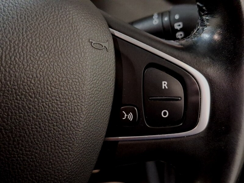 Used Renault Captur 2018 for sale - 76543426: Photo 15