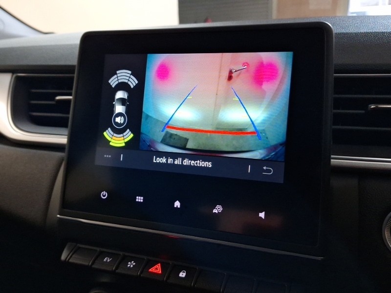 Used Renault Captur 2023 for sale - 77682475: Photo 13