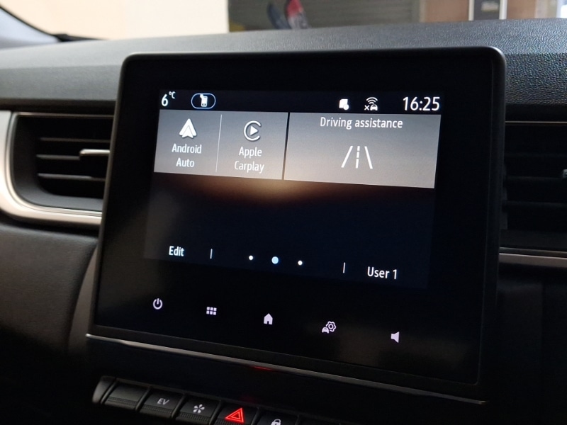 Used Renault Captur 2023 for sale - 77682475: Photo 16