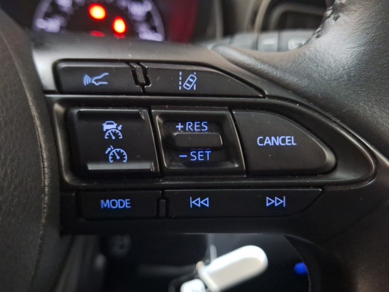 Used Toyota Yaris 2022 for sale - 76639289: Photo 19