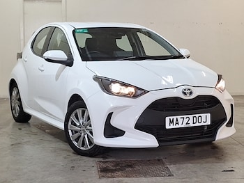 Used Toyota Yaris 2022 for sale - 76639289: Photo