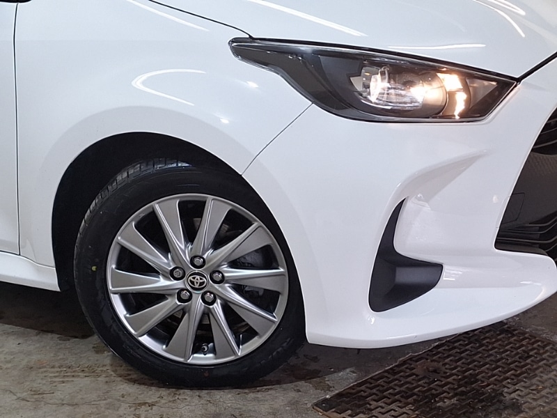 Used Toyota Yaris 2022 for sale - 76639289: Photo 9