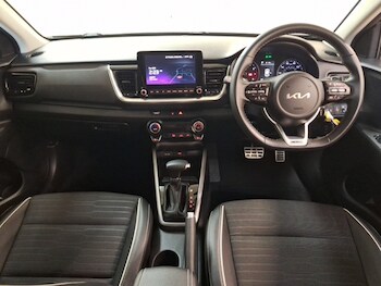 Used Kia Stonic 2023 for sale - 78940871: Photo