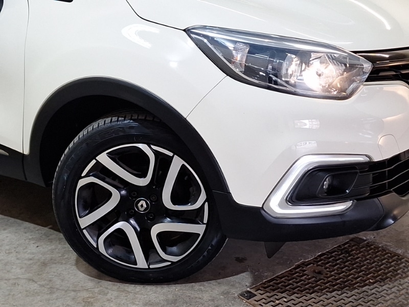 Used Renault Captur 2018 for sale - 76335624: Photo 9