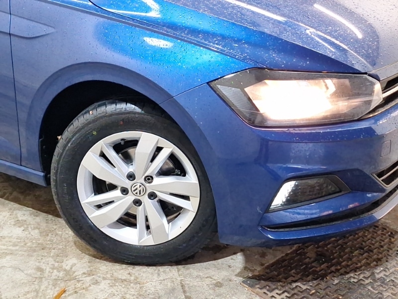 Used Volkswagen Polo 2019 for sale - 76335635: Photo 9