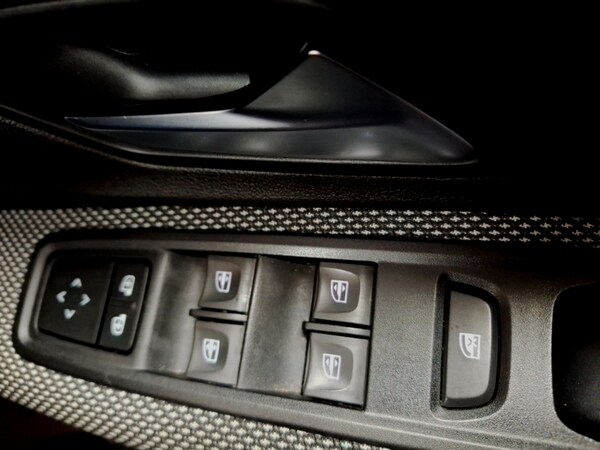 Used Dacia Sandero Stepway 2021 for sale - 76268855: Photo 18