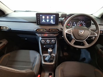 Used Dacia Sandero Stepway 2022 for sale - 76121034: Photo