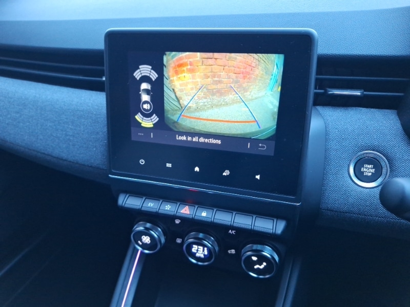 Used Renault Clio 2024 for sale - 77600795: Photo 17