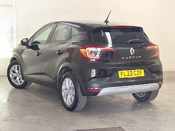 Used Renault Captur 2022 for sale - 79086764: Photo