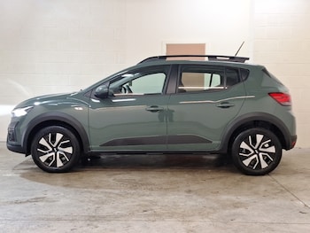Used Dacia Sandero Stepway 2025 for sale - 77154842: Photo