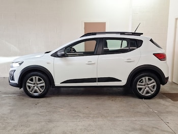 Used Dacia Sandero Stepway 2023 for sale - 79139044: Photo