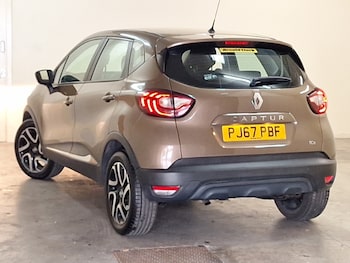 Used Renault Captur 2017 for sale - 79386994: Photo