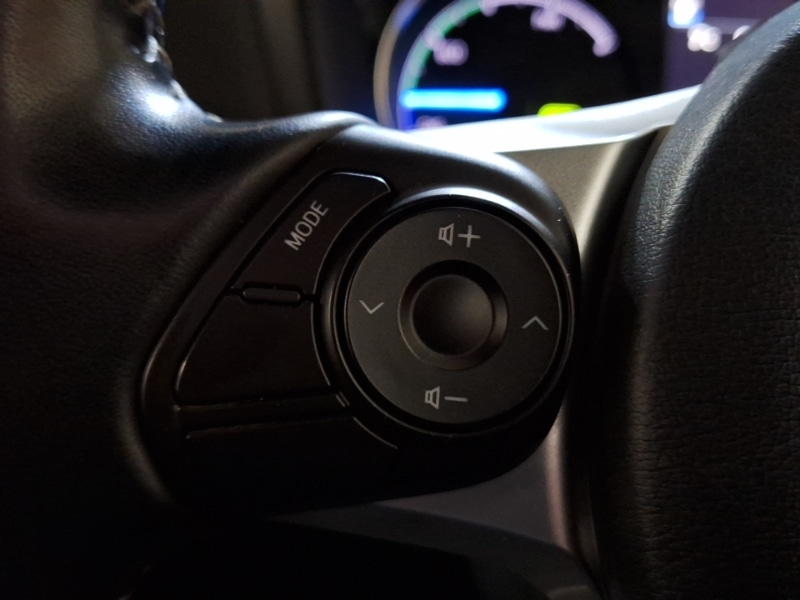 Used Toyota Yaris 2019 for sale - 76983430: Photo 17