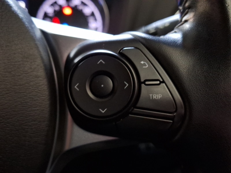 Used Toyota Yaris 2019 for sale - 76983430: Photo 18