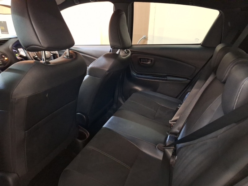 Used Toyota Yaris 2019 for sale - 76983430: Photo 6