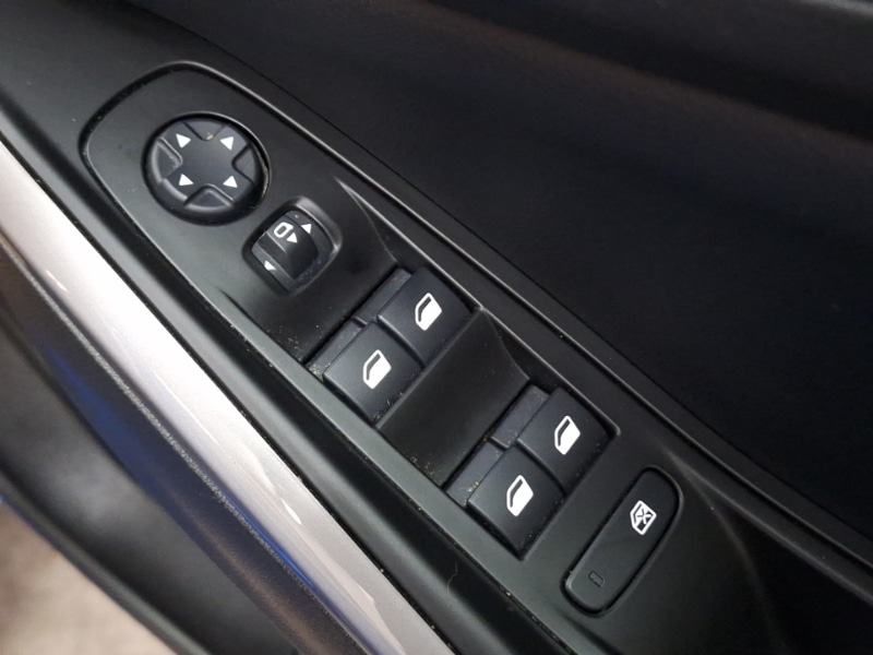 Used Vauxhall Grandland 2023 for sale - 76897448: Photo 13