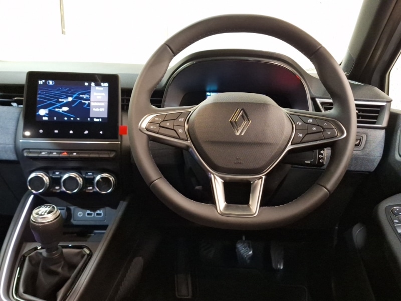 Used Renault Clio 2025 for sale - 76853996: Photo 10