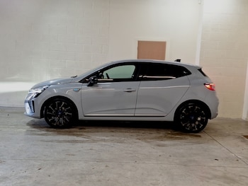 Used Renault Clio 2025 for sale - 77105475: Photo