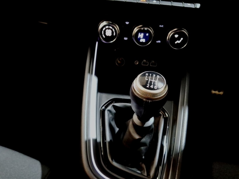 Used Renault Clio 2025 for sale - 77265508: Photo 16