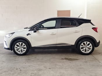 Used Renault Captur 2020 for sale - 79734365: Photo