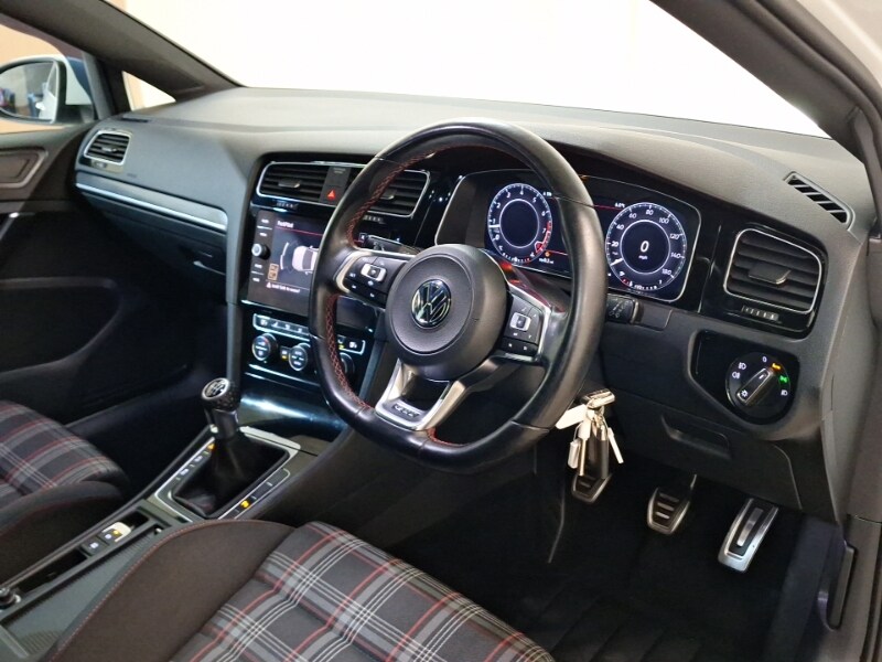 Used Volkswagen Golf 2019 for sale - 76639294: Photo 11