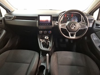 Used Renault Clio 2020 for sale - 77969261: Photo