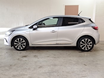 Used Renault Clio 2020 for sale - 77969261: Photo