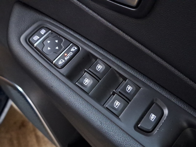 Used Renault Captur 2018 for sale - 76838973: Photo 12