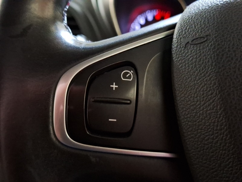 Used Renault Captur 2018 for sale - 76838973: Photo 18