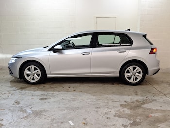 Used Volkswagen Golf 2021 for sale - 76548686: Photo