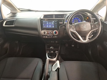 Used Honda Jazz 2018 for sale - 79343063: Photo