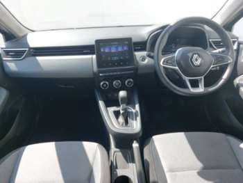 Used Renault Clio 2024 for sale - 74868203: Photo